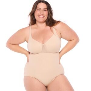 NWT‎ Ruby Ribbon Everyday Shape Cami Nude Cream Smooth Shape Sculpt Size 50